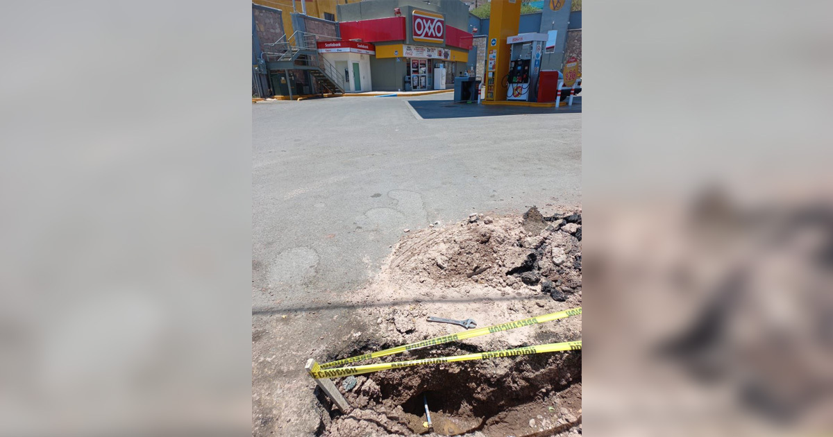 Gasolinera Oxxo Gas en Guanajuato capital tenía toma clandestina de agua; la sancionarán