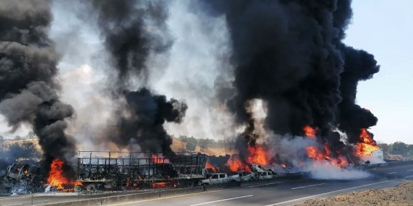 Jalisco: Accidente en caseta San Juan de Lagos deja 5 muertos, una era funcionaria