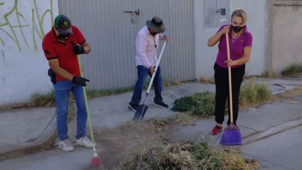 Grupo Lealtad realiza acciones de limpieza en colonia El Durazno de Salamanca