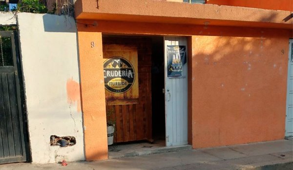 Denuncian presunto bar en San José Iturbide; vecinos reportan daños, agresiones y droga