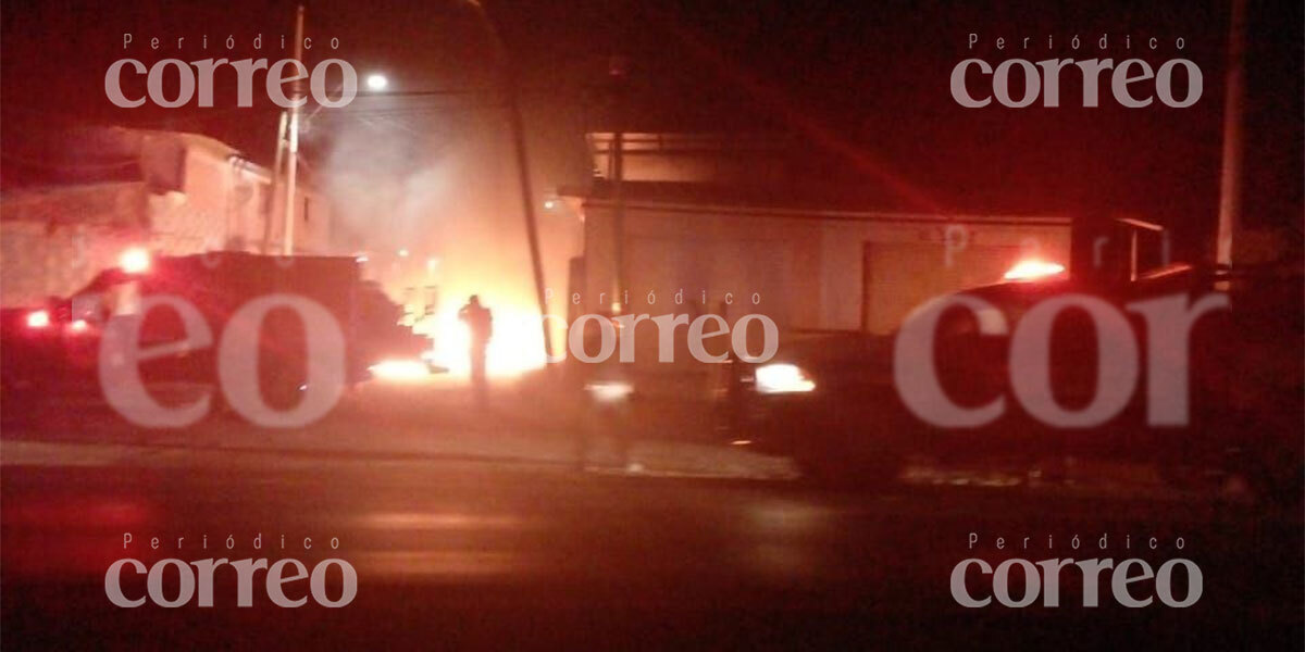 Explota coche bomba en Celaya y deja cinco oficiales de policía y Guardia Nacional heridos 