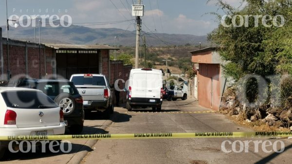 Encuentran a hombre en el baño de su casa con golpes en la cabeza y cuerpo en San Miguel el Alto en Yuriria