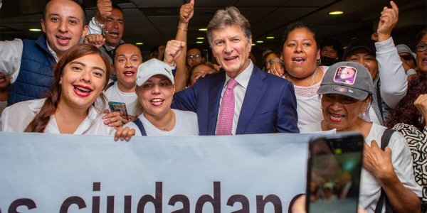 Enrique De la Madrid se registra como aspirante a la presidencia de México 