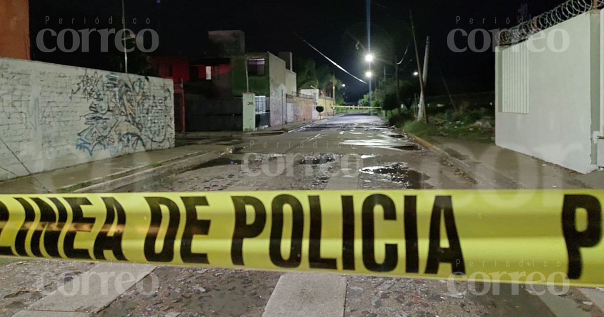 Localizan un cadáver abandonado sobre un camino de terracería en Celaya