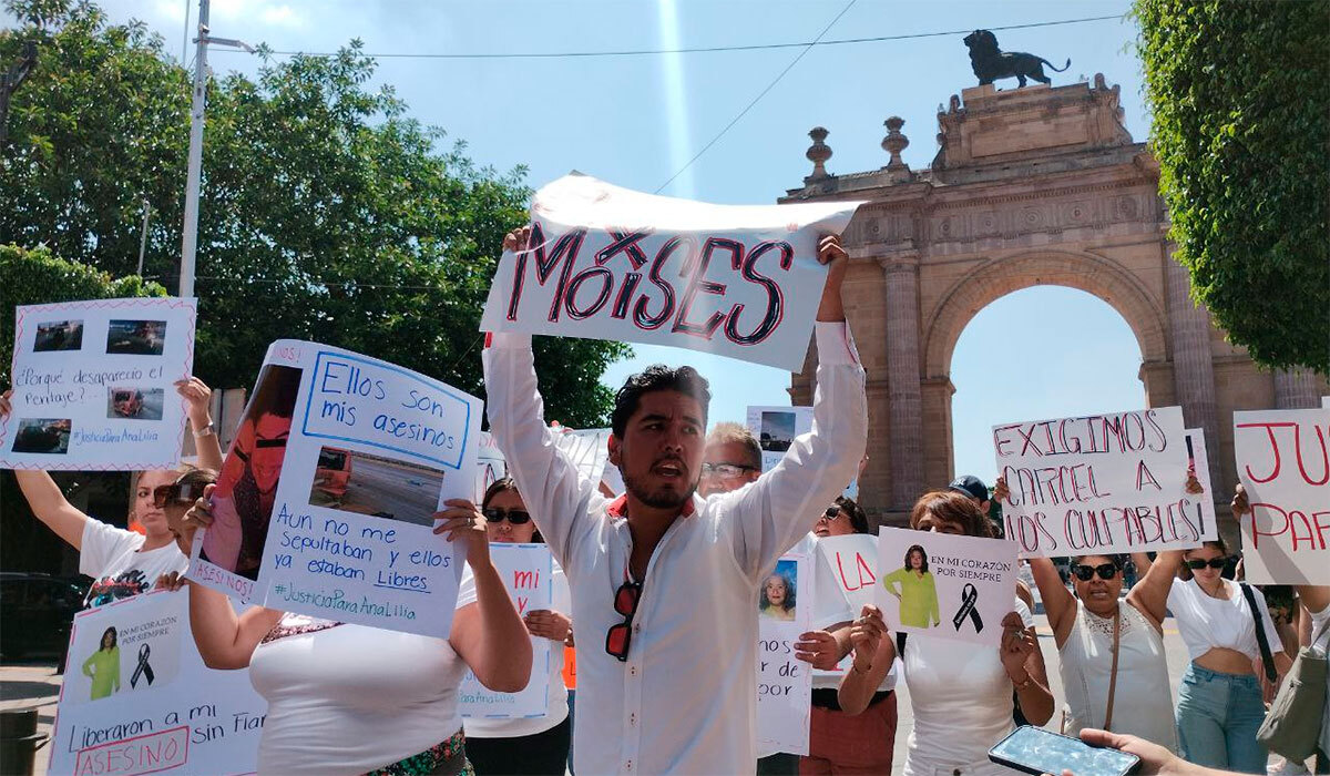 Familias de Ana Lilia y Moisés claman justicia en León; su asesino estaría suelto