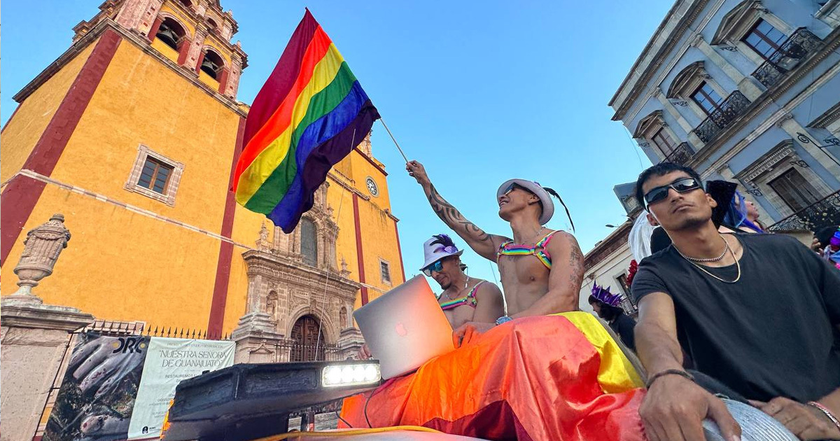 ¡Por el orgullo! Comunidad LGTB+ marcha por novena vez en Guanajuato para defender sus derechos