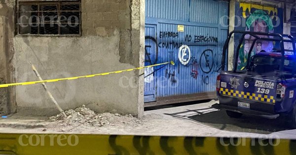 Matan a dos hombres dentro de su casa en la colonia Obregón en León