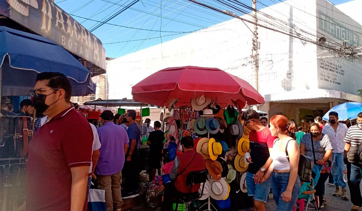 Grupos irregulares controlan ambulantaje en la Miguel Alemán de León