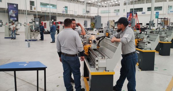 Falta de empoderamiento en jóvenes causa desinterés para hallar empleo: IECA Guanajuato