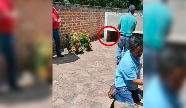 ¿Niño fantasma? Video muestra supuesta aparición en panteón de Jalisco