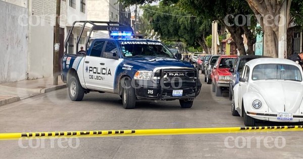 Atacan taller de torno en la colonia Valle de León; hay dos lesionados