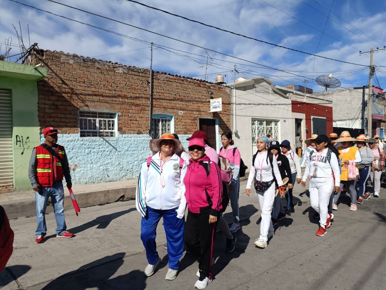 Parten peregrinas de Acámbaro rumbo a la Basílica de Guadalupe