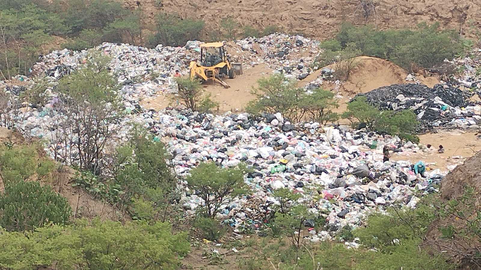 Vigilan terreno de tiradero clandestino en Uriangato; siguen caso en FGE Guanajuato