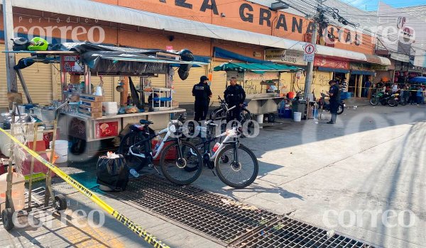 Balean a pareja que comía mariscos en plena Zona Piel de León, Guanajuato