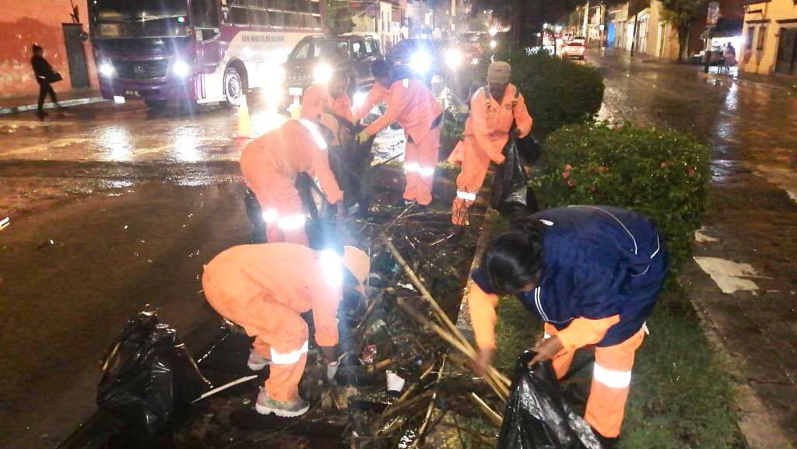 Lluvia en San Miguel de Allende desencadena 200 catástrofes temporales