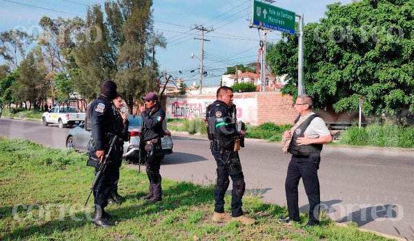 Ladrones atacan a policías de Salamanca y escapan; elementos están ilesos