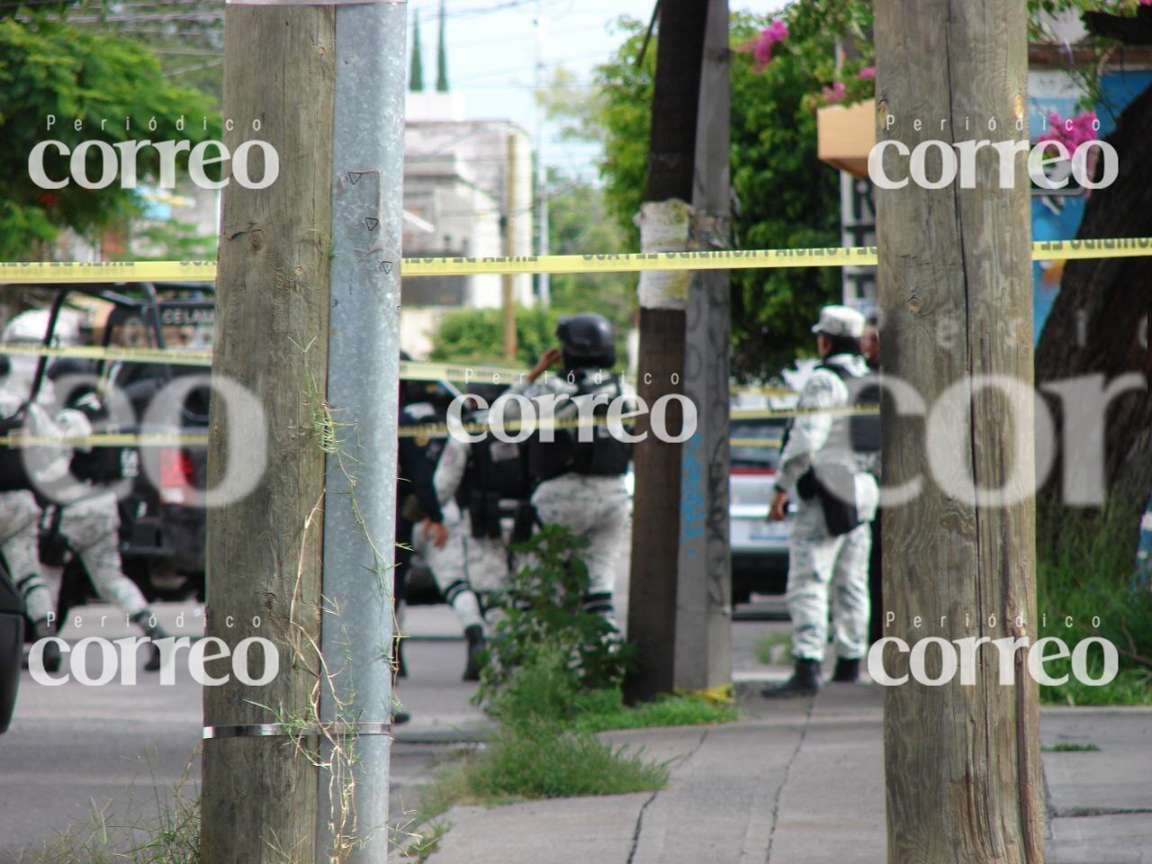 Asesinan a tiros un hombre que conducía una motocicleta en la colonia San Antonio de Celaya