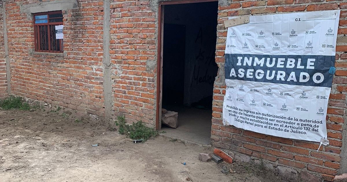 Fiscalía de Jalisco catea domicilio donde habrían estado los 5 jóvenes desaparecidos en Lagos de Moreno 