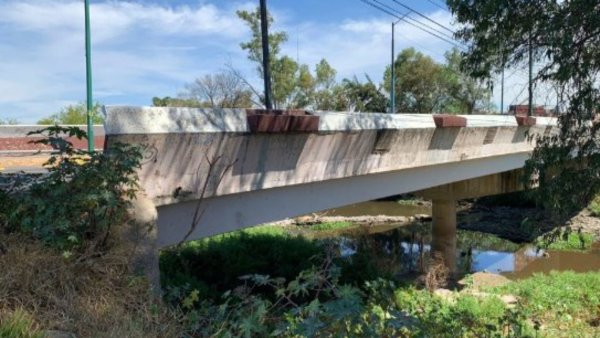 Urge conclusión de rehabilitación del Puente Obregón en Salamanca