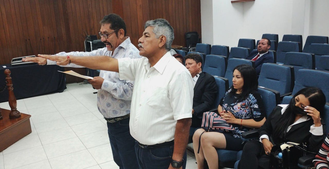 Nuevos delegados de Rincón de Tamayo y Juan Martín toman protesta en Celaya 