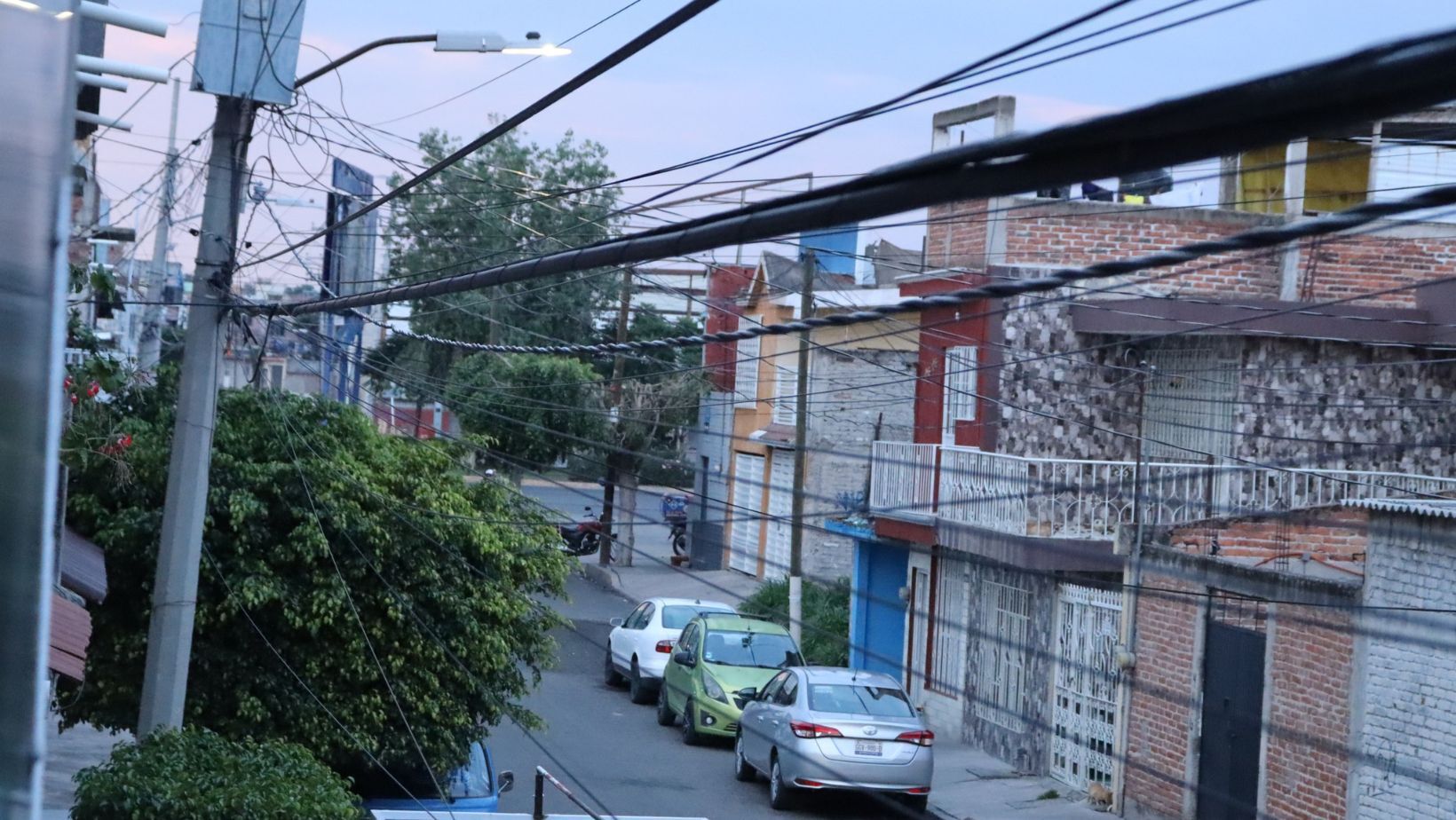 Cables aéreos: Problema visual en Irapuato que los ciudadanos pagan