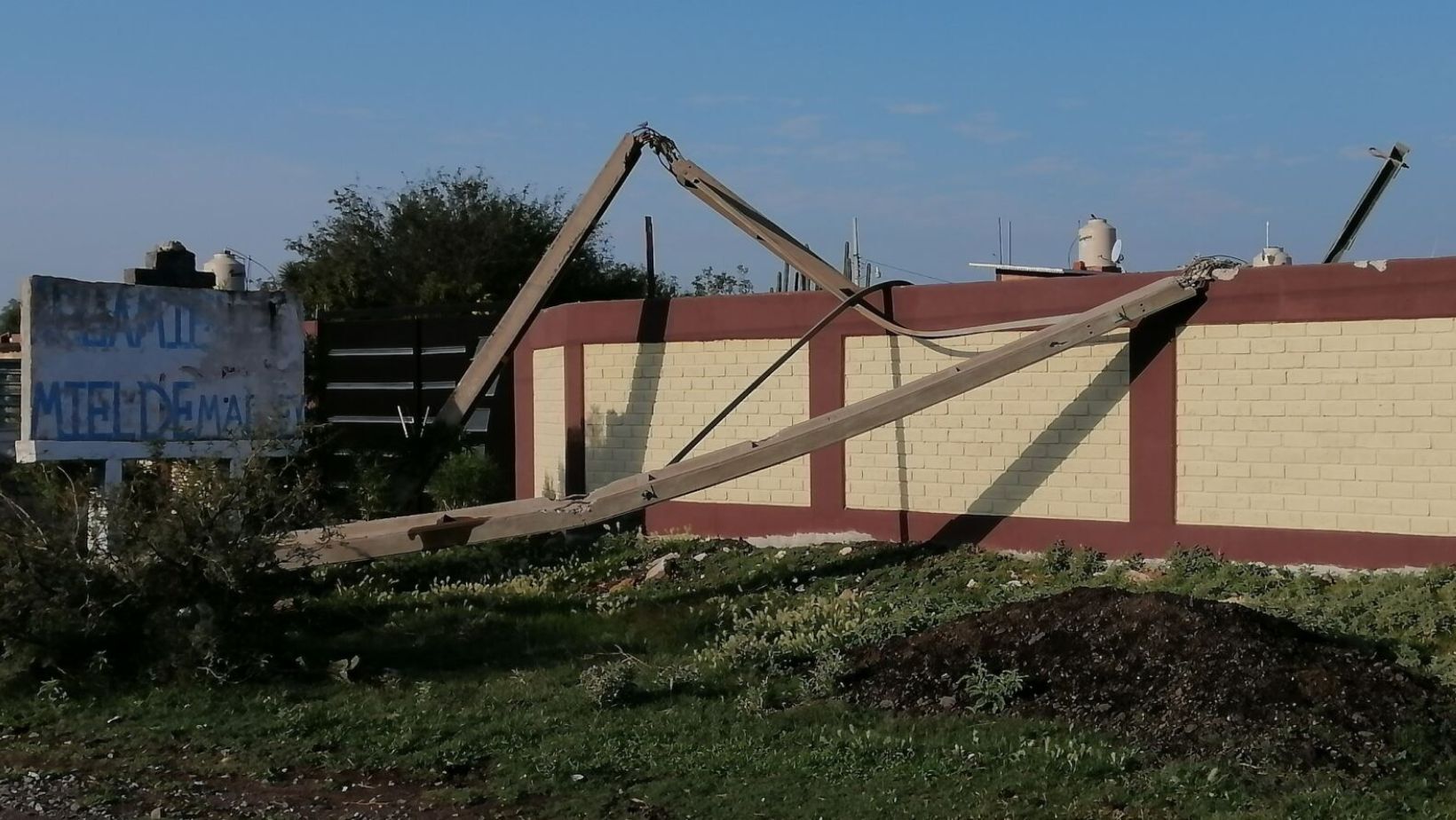 Estructura colapsa en casa de San Luis de la Paz; autoridades la dejan tirada