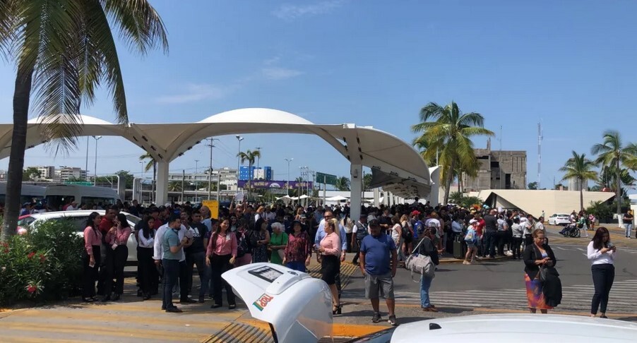 Septiembre se deja sentir con sismo en Puerto Vallarta y todo Jalisco; desalojan a miles de turistas