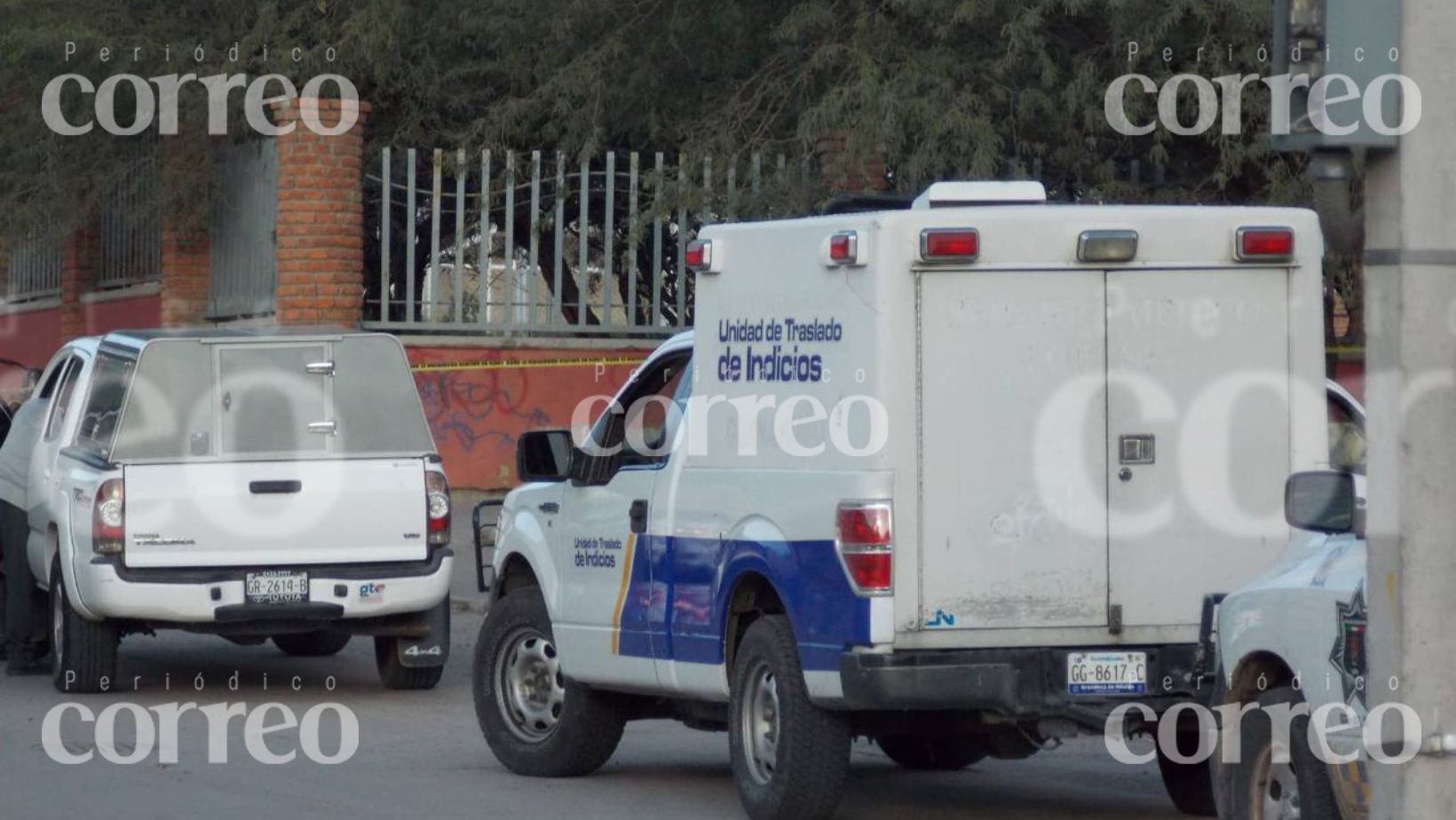 Ataque mortal en León: Dos jóvenes motociclistas mueren en violenta agresión