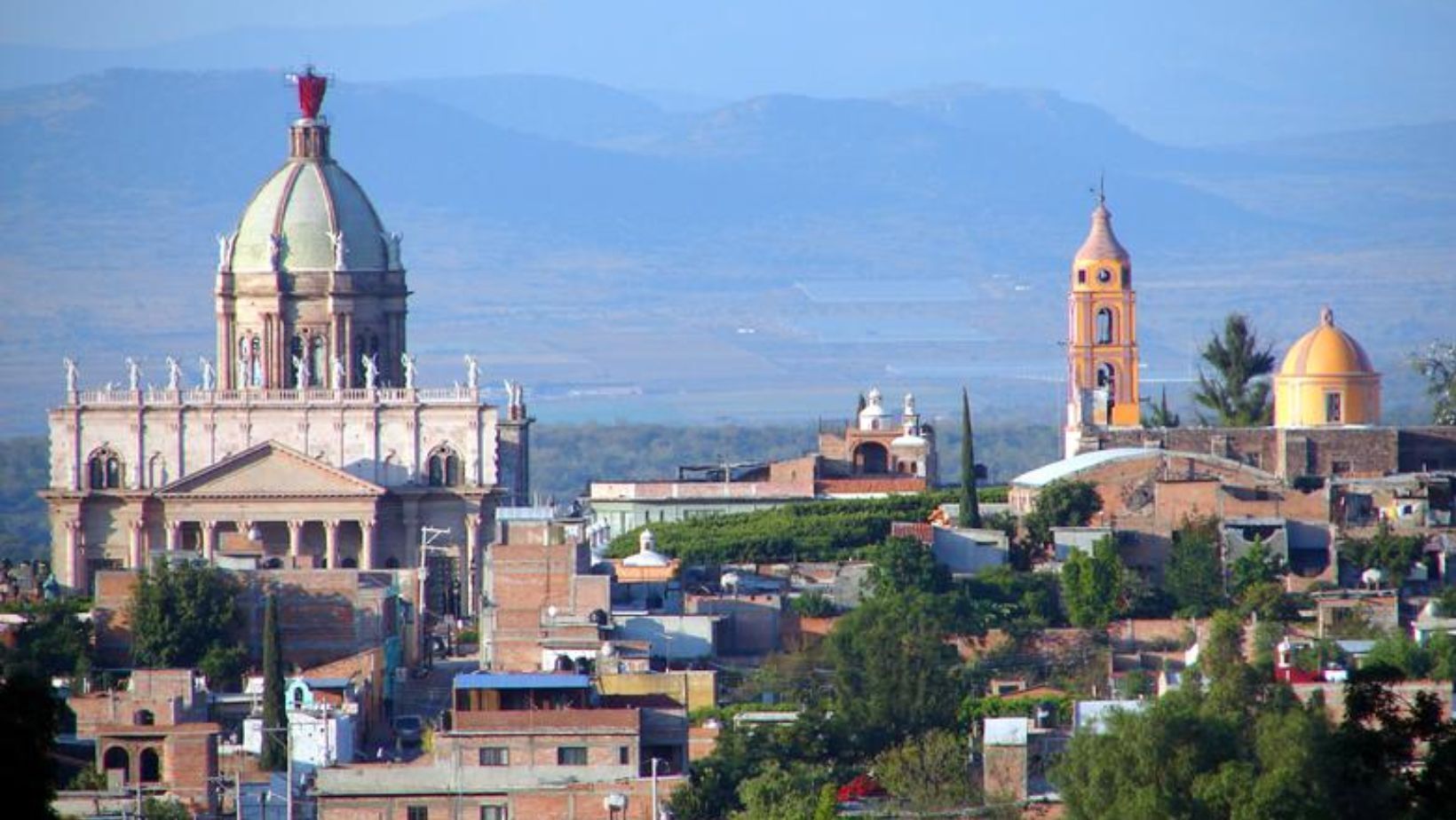 Migrantes de Apaseo el Alto llaman a autoridades a trabajar con ellos en obras 