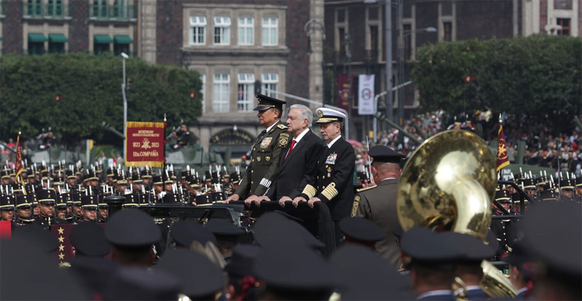 Así se vive el desfile del 16 de septiembre en la CDMX con AMLO a la cabeza 