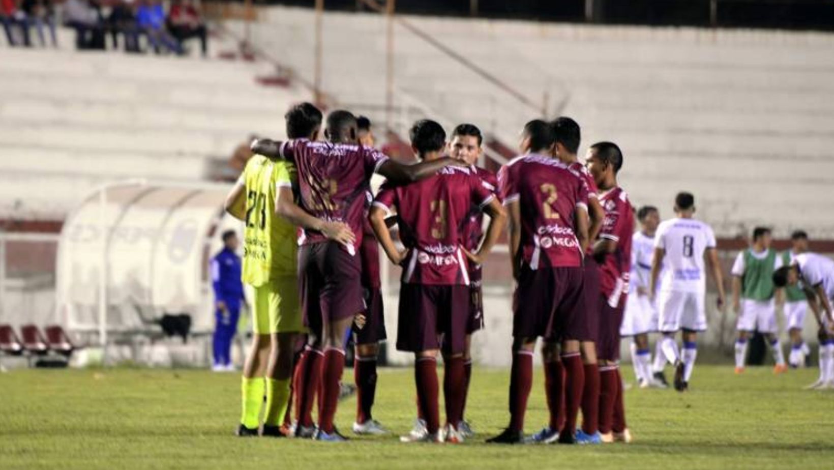 Petroleros de Salamanca Líderes del Grupo 2 de la Liga Premier con Victoria 2-0 sobre Yalmakan FC