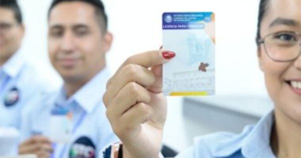 ¿Cómo es la nueva licencia de conducir en Guanajuato? Tiene 20 candados de seguridad y datos biométricos