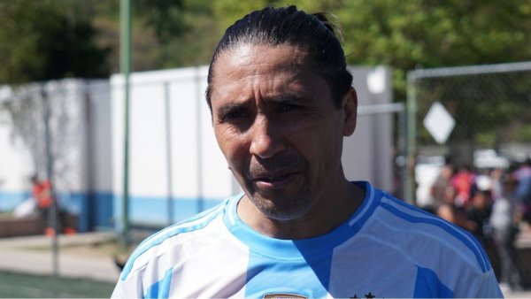 Ariel González, ídolo del Club Irapuato, celebra regreso del futbol: “pero hay que picar piedra”