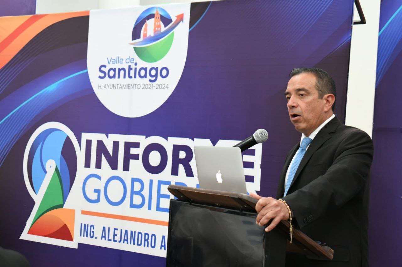 Alejandro Alanís presenta su Segundo Informe en Valle de Santiago: destaca apoyos sociales 