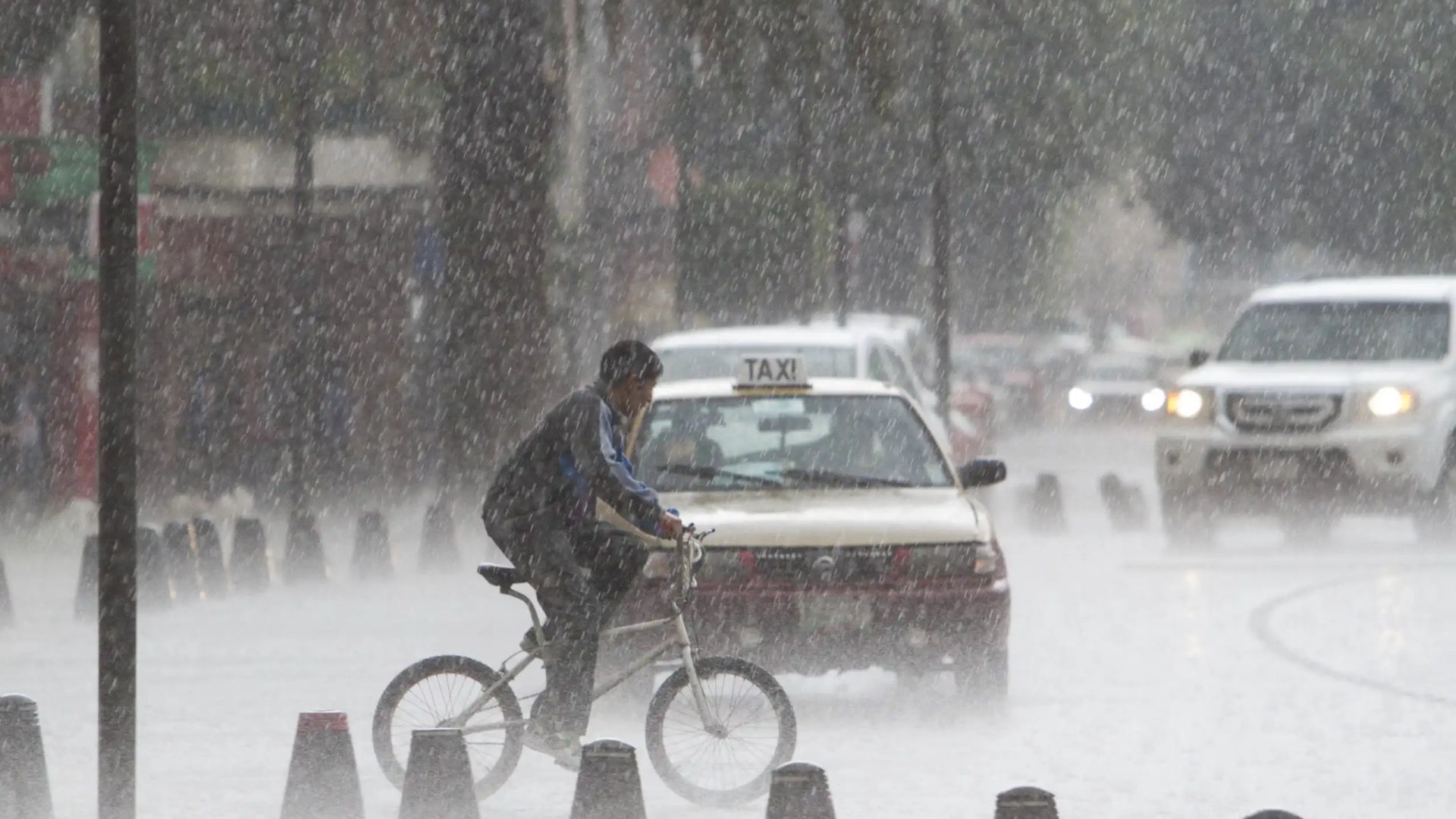 Frente frío número 4 treará fuertes lluvias en estos estados 