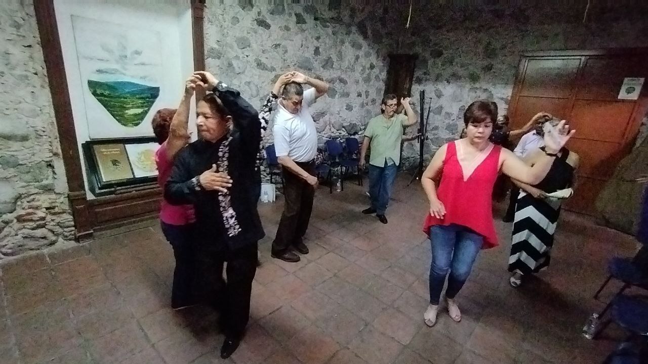 ¿Quieres aprender a bailar danzón? Abren taller en la Casa de la Cultura de Irapuato y así puedes asistir 