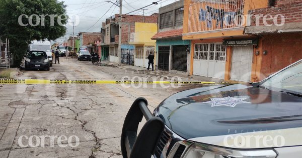 Asesinan a pareja a puñaladas al interior de su casa en la colonia Infonavit 1 de Salamanca 