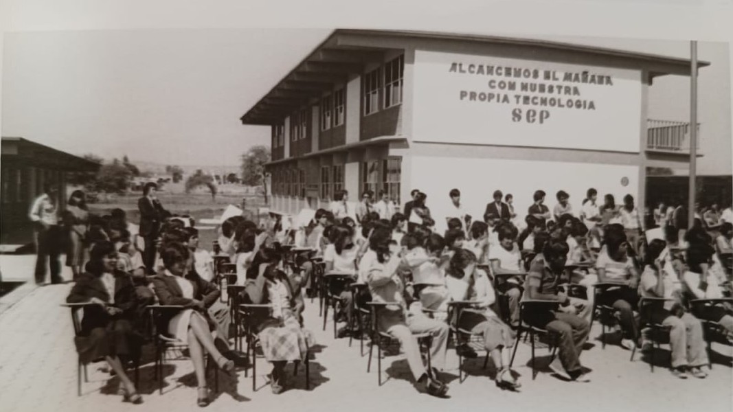 CETIS 21 en León inició hace 45 años en un terreno con 150 alumnos  