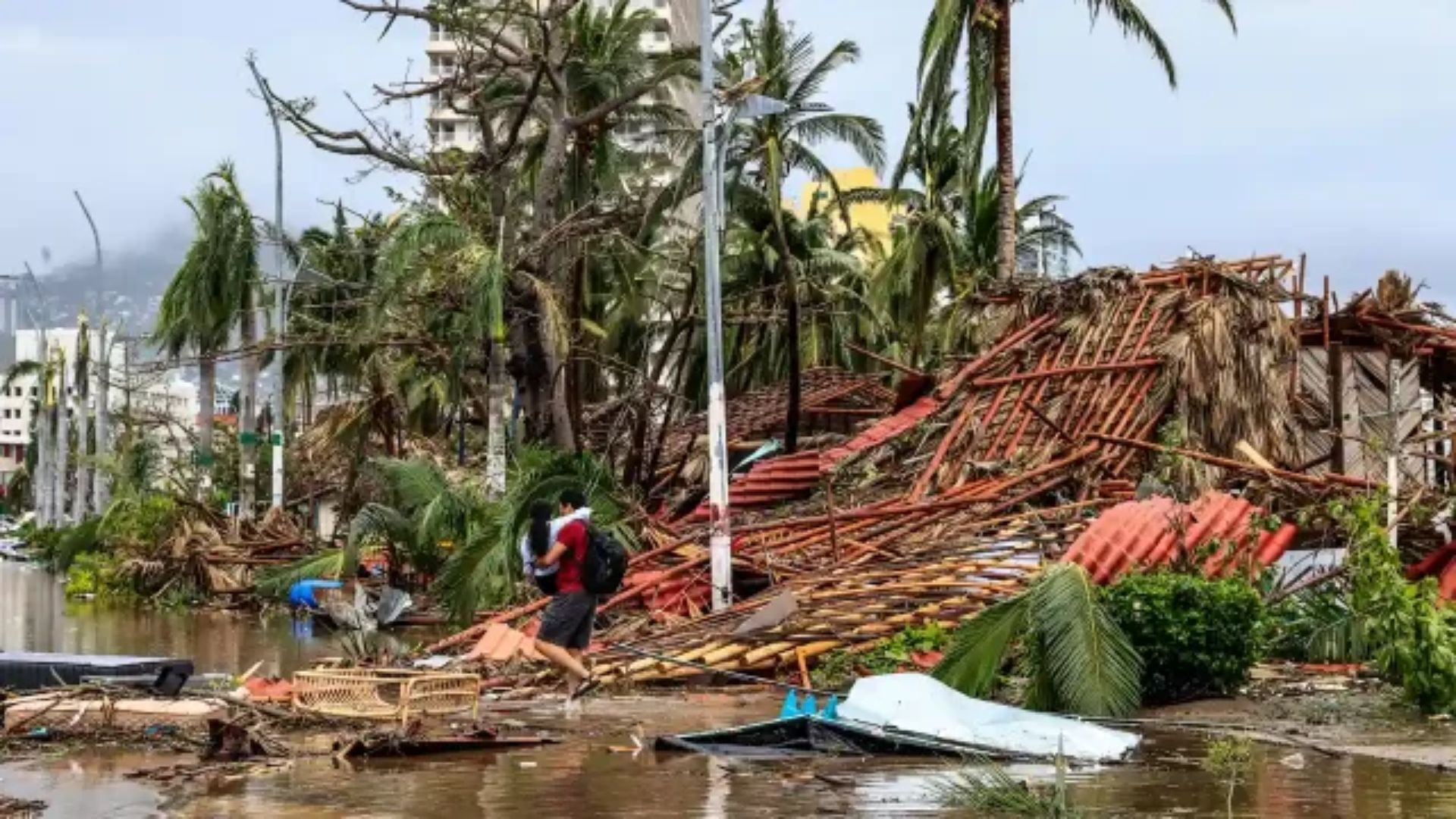 Listas no oficiales de personas en albergues y no localizados en Acapulco