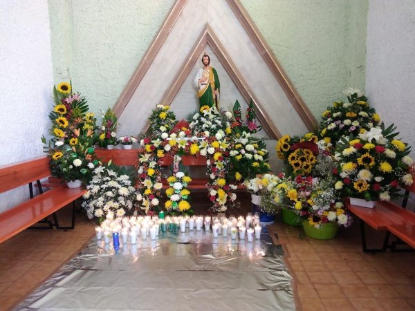 Entre oraciones, flores y figuras: así festeja Guanajuato a San Judas Tadeo 