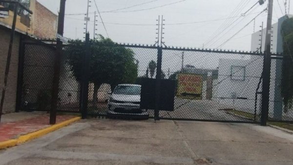 Ante el aumento criminal, 11 colonias de Salamanca se encierran para reforzar la seguridad