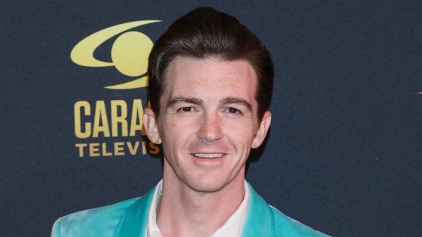 ¿Qué compró Drake Bell en las ofertas del Buen Fin en un Walmart de Naucalpan? 