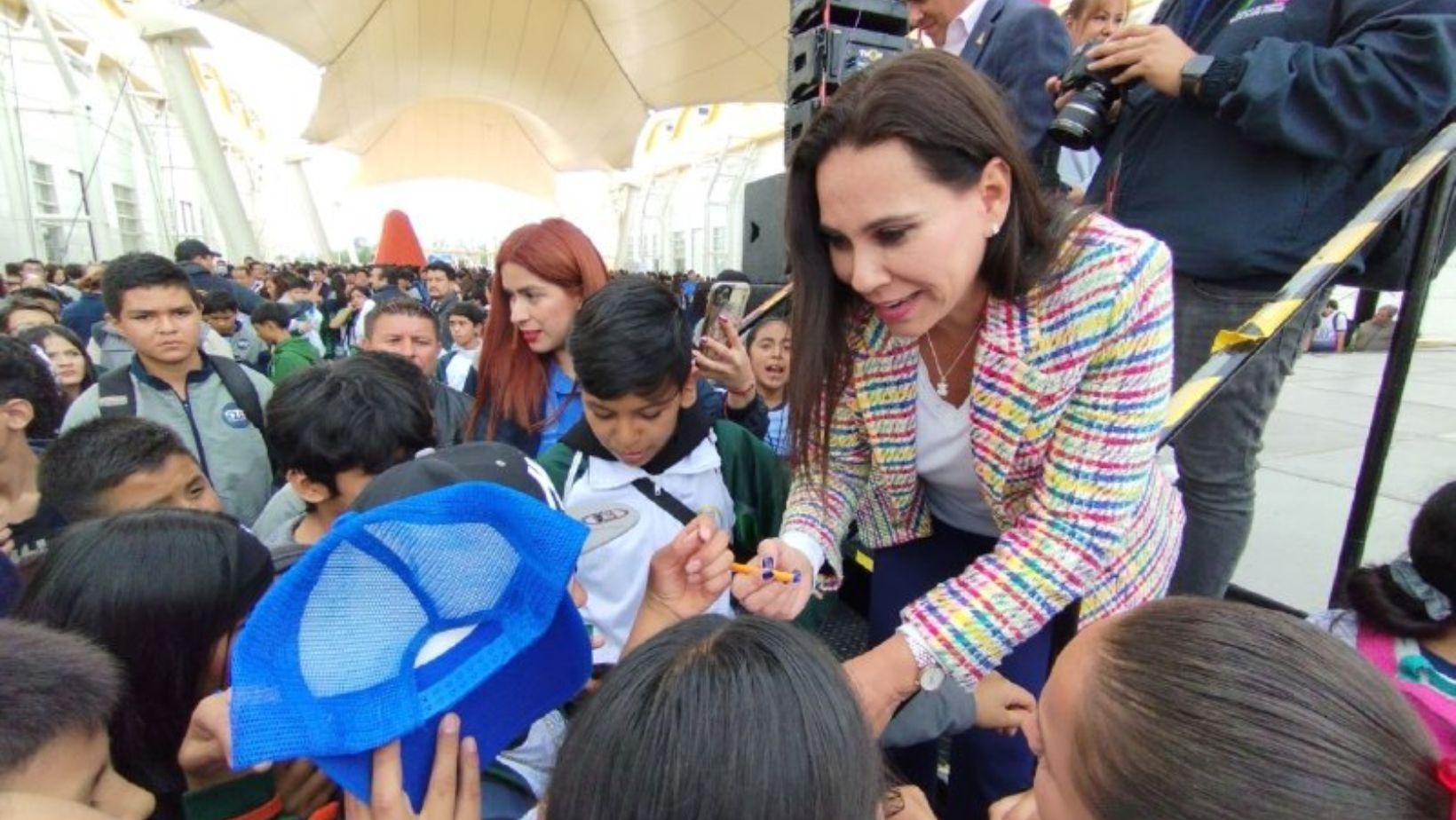 Lorena Alfaro García anuncia su postulación para la reelección en Irapuato