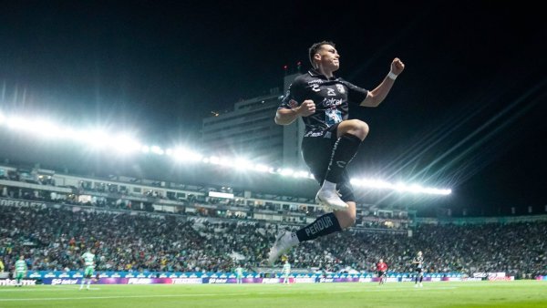 ¡La Fiera lo hace de nuevo! León supera a Santos Laguna 3-2 en un cardiaco encuentro