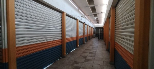 Locales del Mercado Barahona en Salamanca permanecen cerrados por falta de recursos