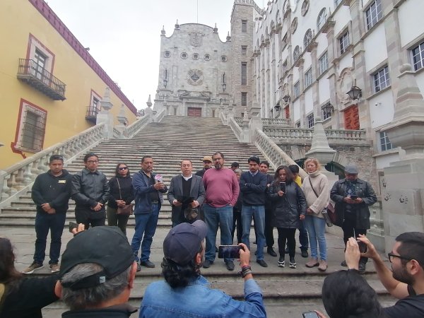 Músicos de la OSUG reclaman ser tomados en cuenta para designación de nuevo director titular 