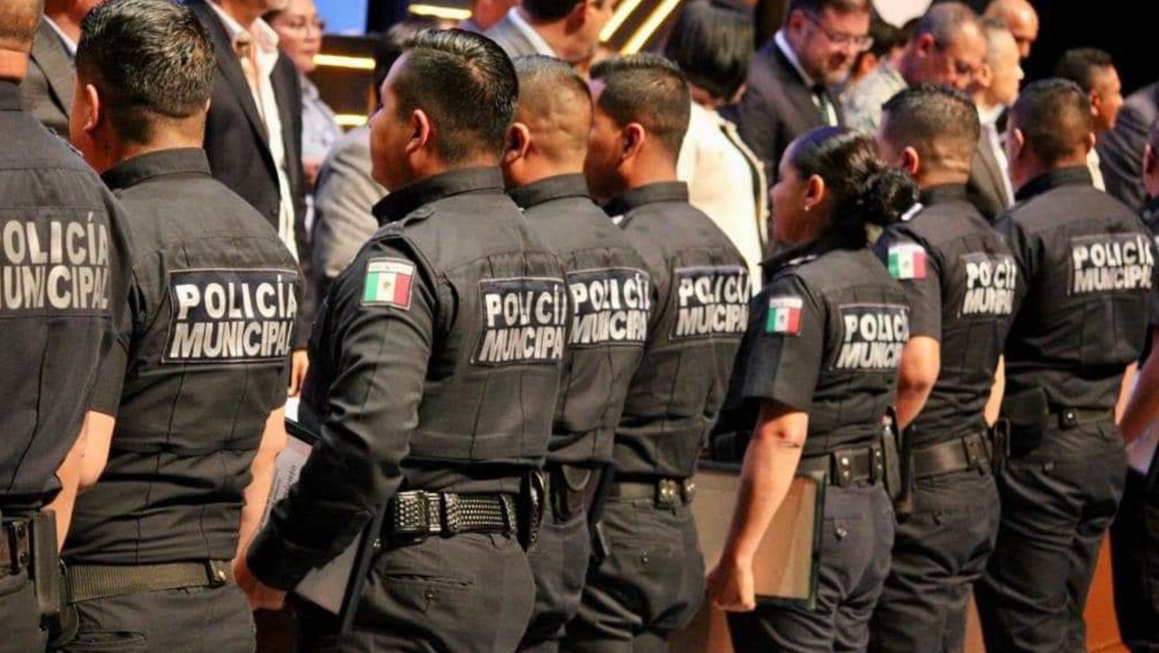 Reconocen a policías Purísima del Rincón de hasta 25 años de servicio