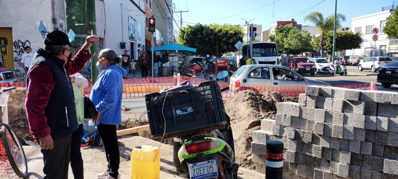 Comerciantes denuncian obras de Jumapa en el centro de Celaya; acusan bajas ventas 