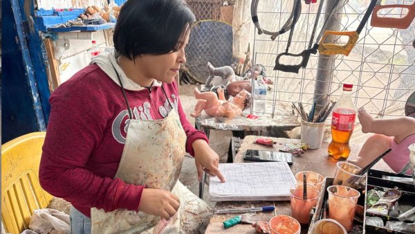 Restauración de Niños Dios en la Ex Estación del Ferrocarril en Guanajuato, un oficio bendecido