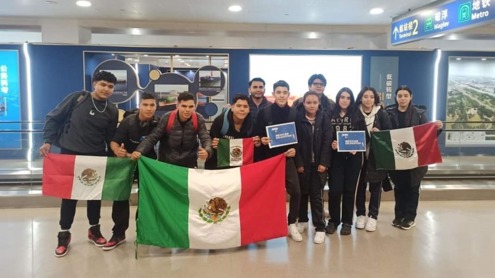 Estudiantes de Salamanca de robótica logran reconocimiento mundial en China